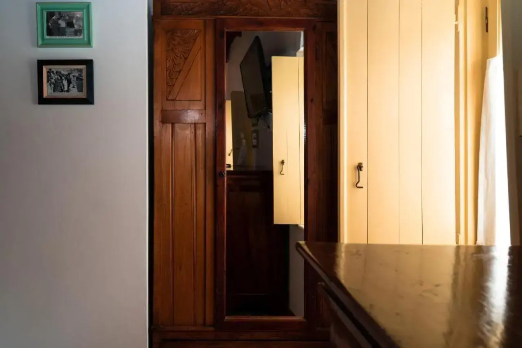 Rafalias Mansion by null