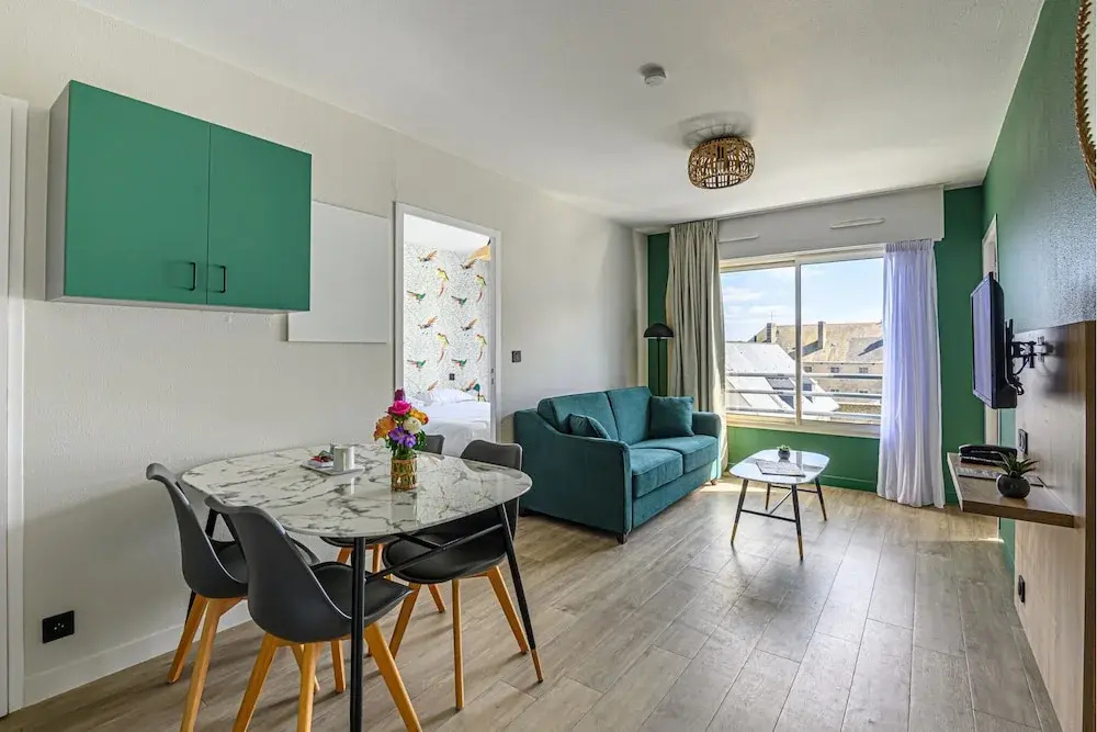 2 Bedrooms Standard Apartment