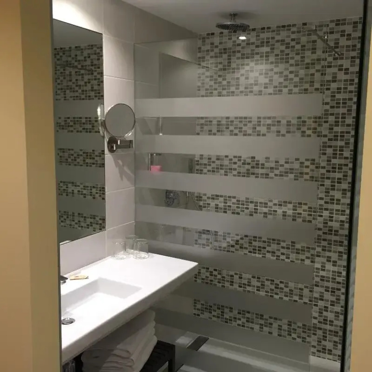Standard Suite