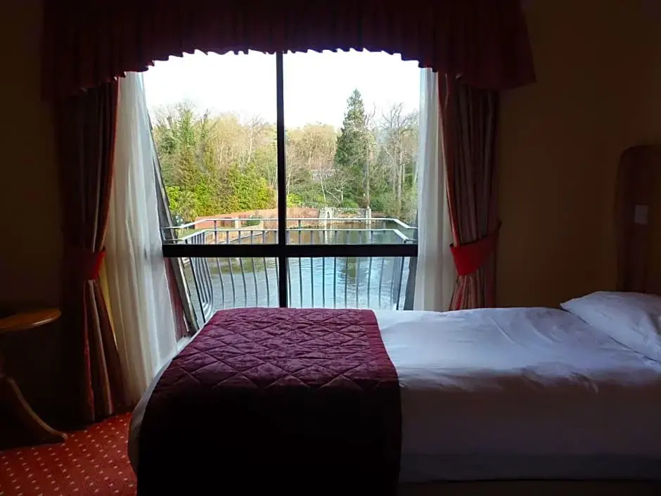 Lakeside International Hotel - Chambres