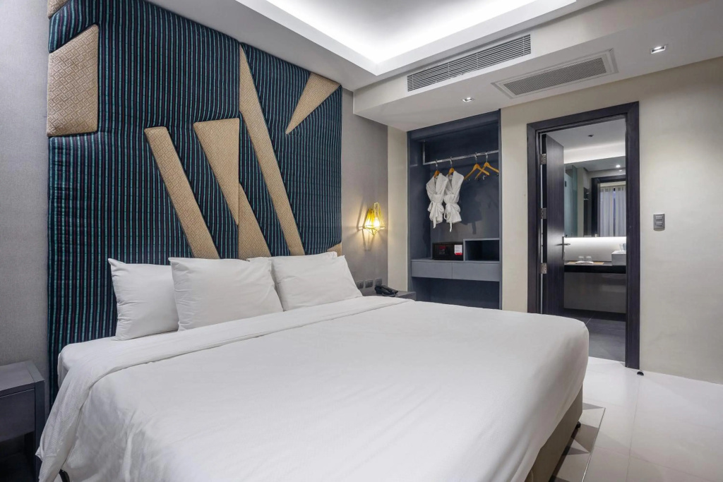Summit Galleria Cebu — 4