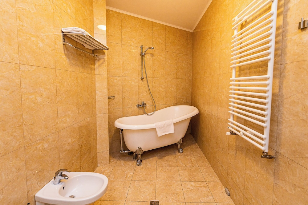 Hotel photo 36
