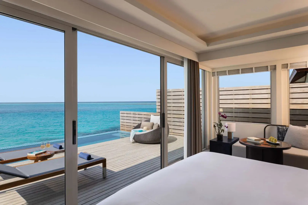 Avani+ Fares Maldives Resort — фото