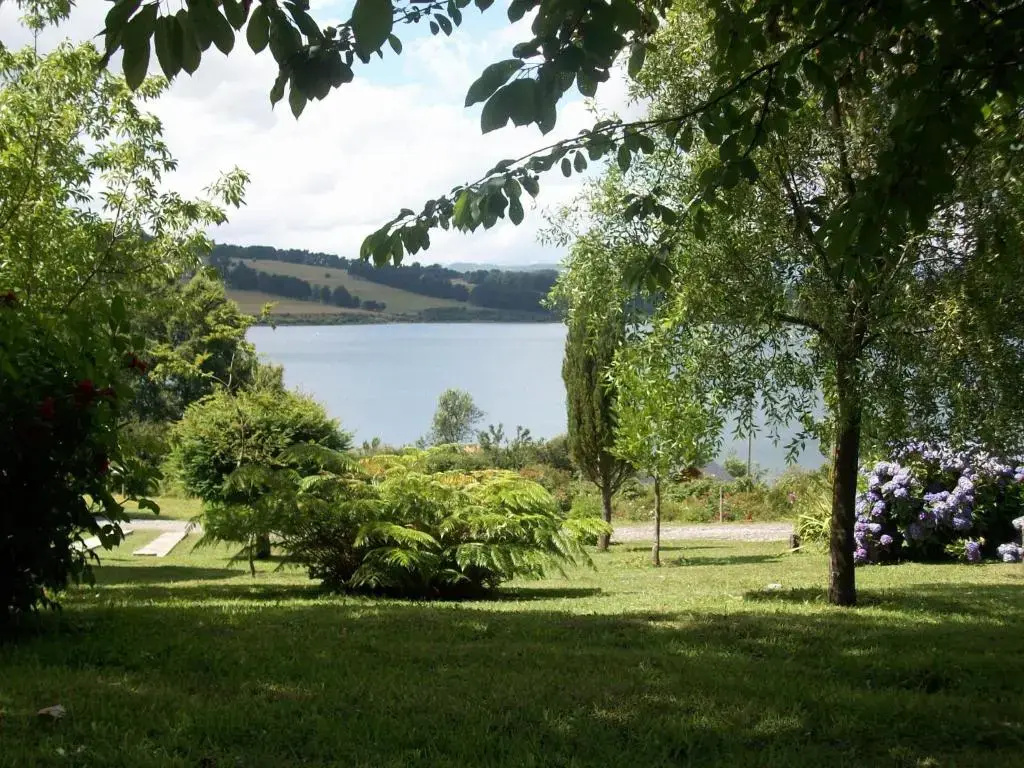 Suite with lake view