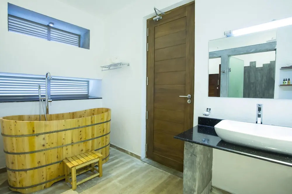Aliya Resort And Spa