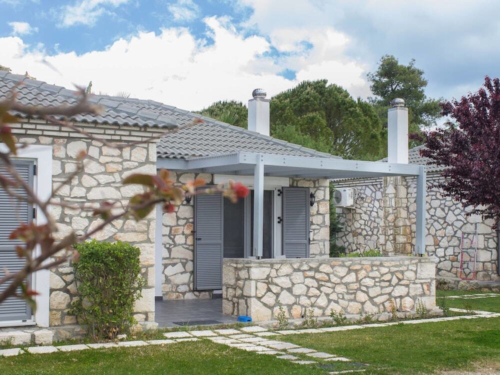 Welcoming Villa near Sea in Agrilia 3 * - pic #25