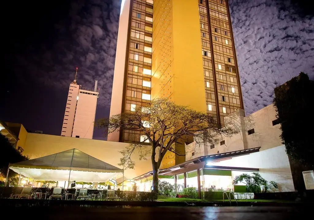 HMB Guadalajara Centro - Chambres