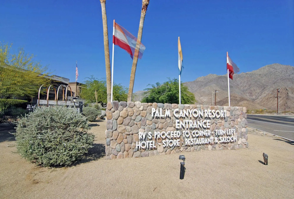 Palm Canyon Hotel & RV Resort
