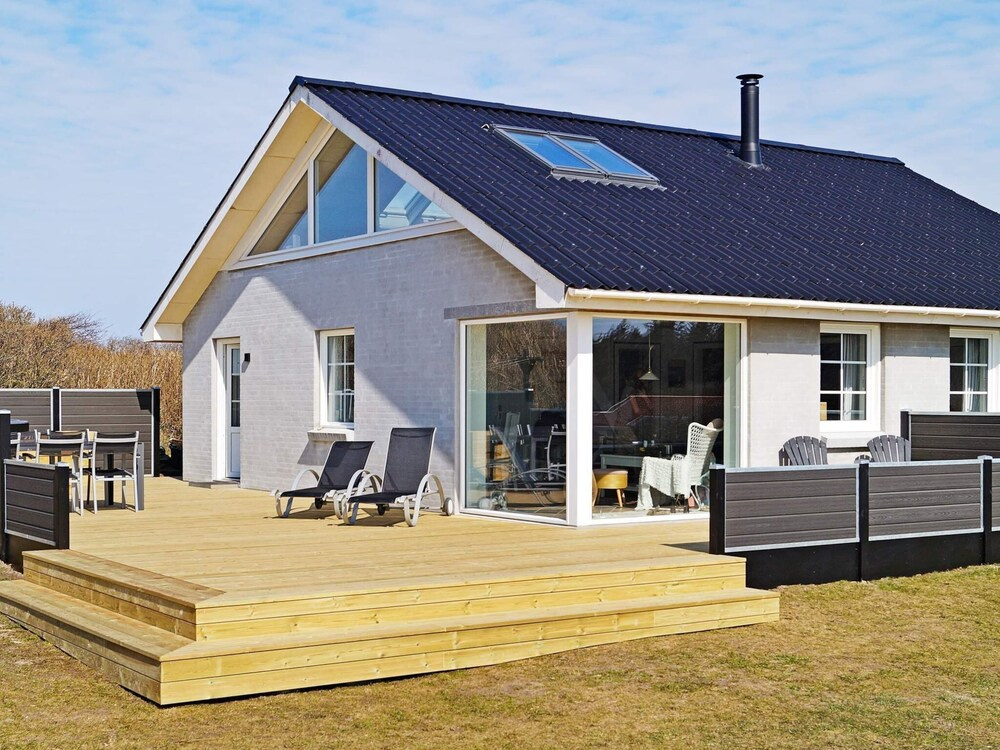 4 Star Holiday Home in Lokken
