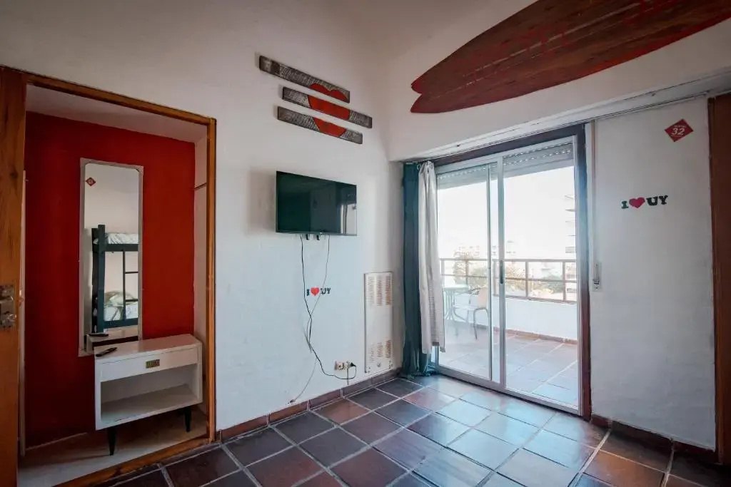 Standard Quadruple room with balcony