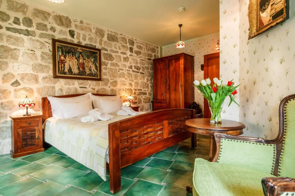 Hotel Monte Cristo by null