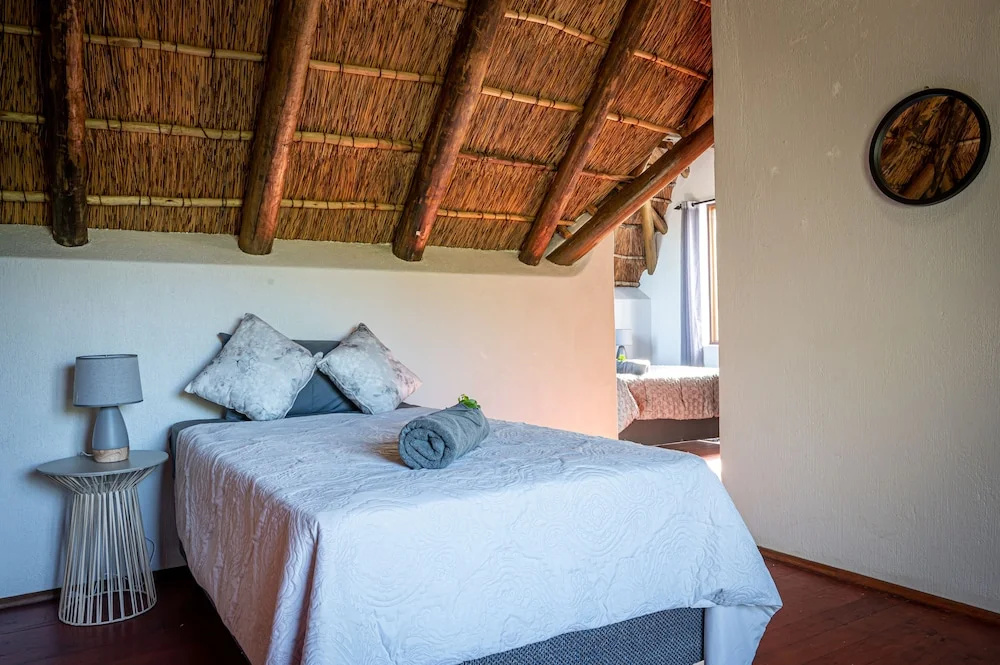 Nkanyi Wildlife House & Cottage
