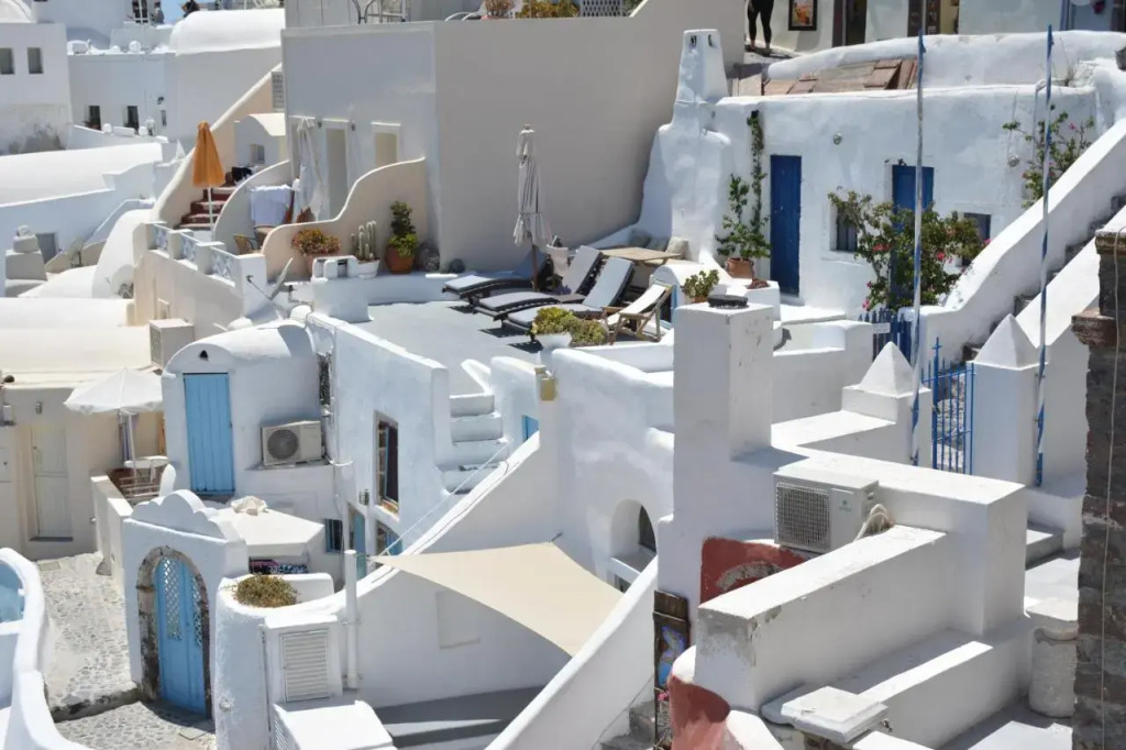 Zoe Aegeas Traditional Houses by null