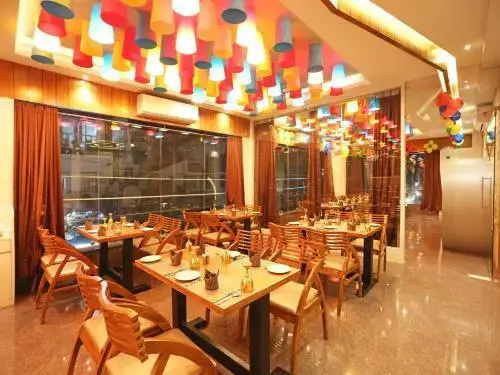Hotel Paras Royale - фото 17