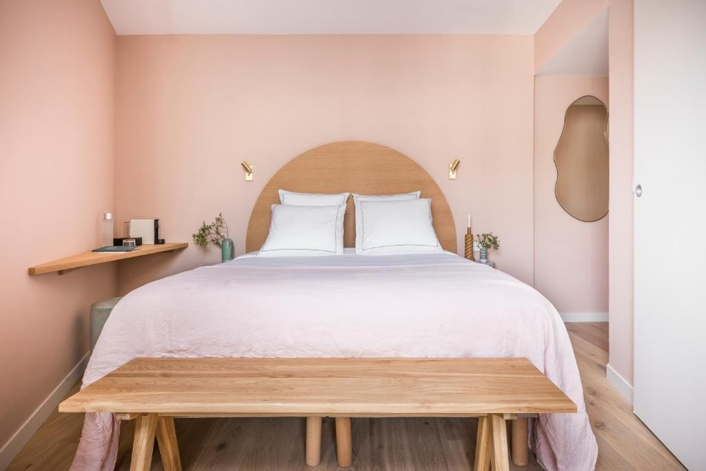 Superior Double room (full double bed)