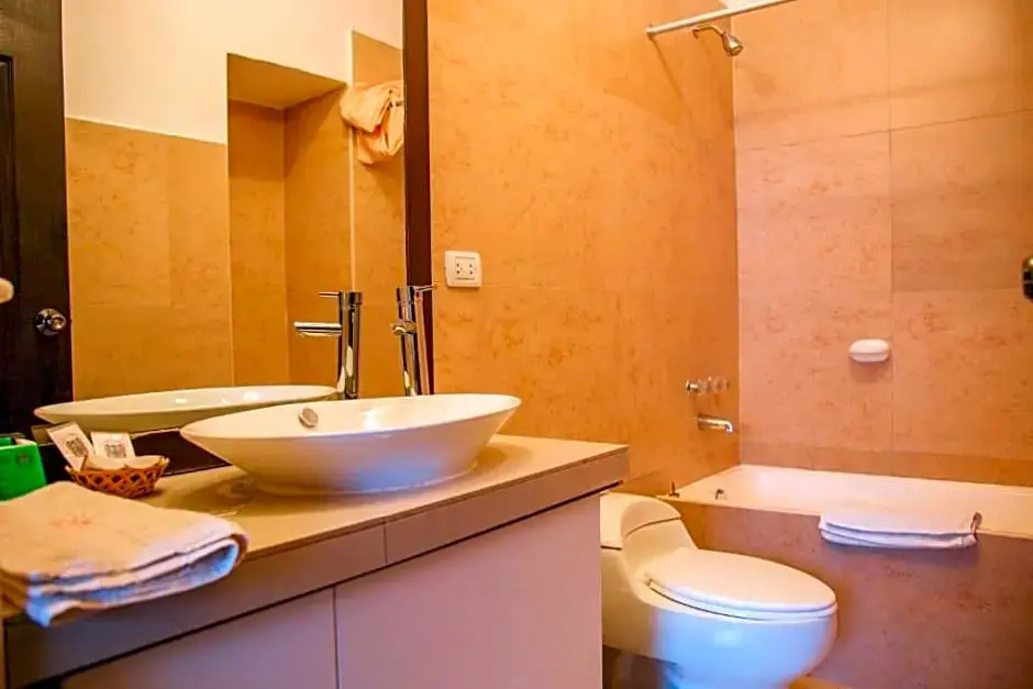Yabar Hotel Plaza - Chambres