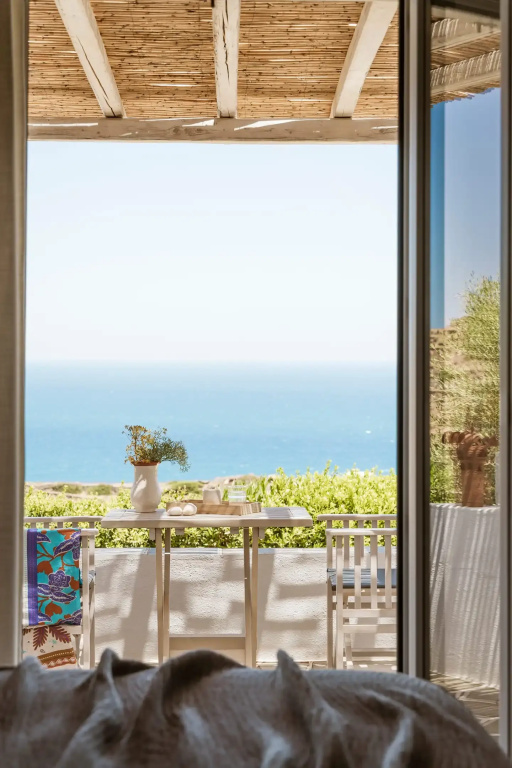Superior room with sea view