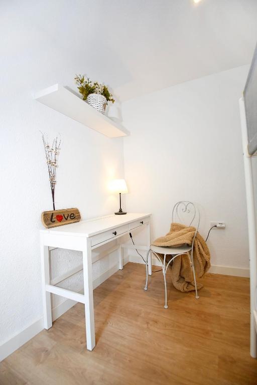 Alicante Old Town beautiful home with AC
