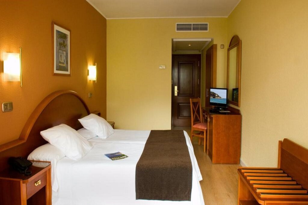 Hotel Helios Lloret de Mar by null