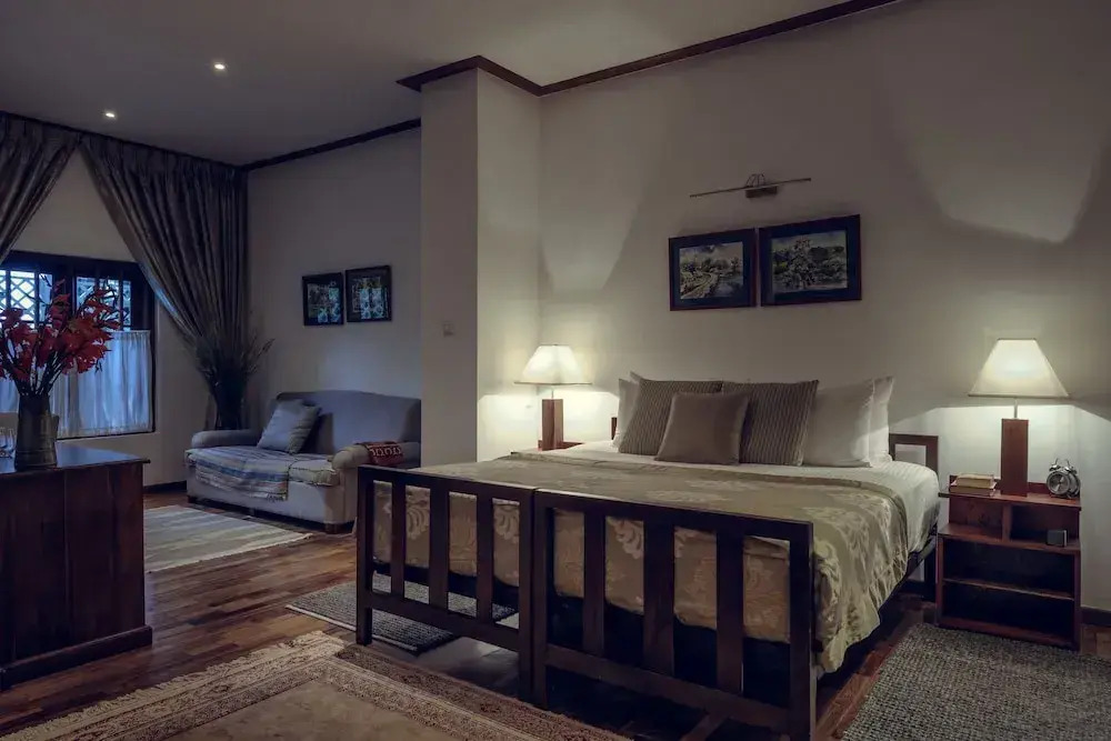 標準四人家庭房