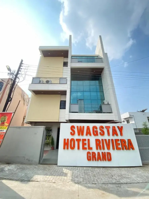 Swagstay Hotel Riviera Grand Nagpur