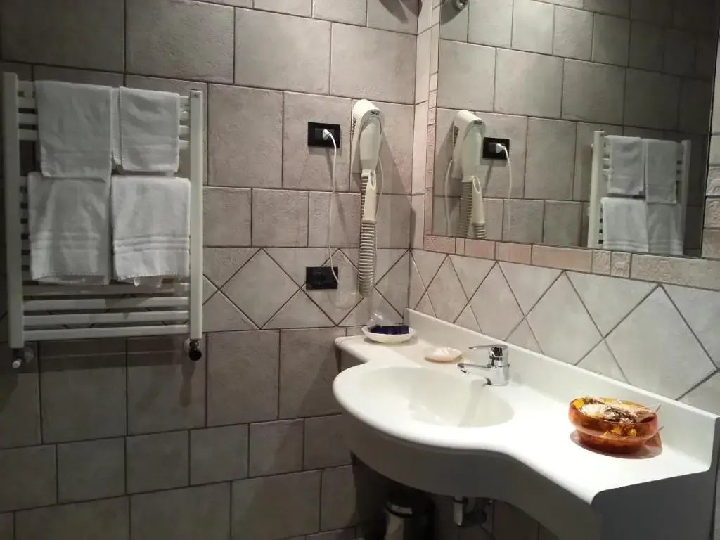Yachting Hotel Mistral - Chambres
