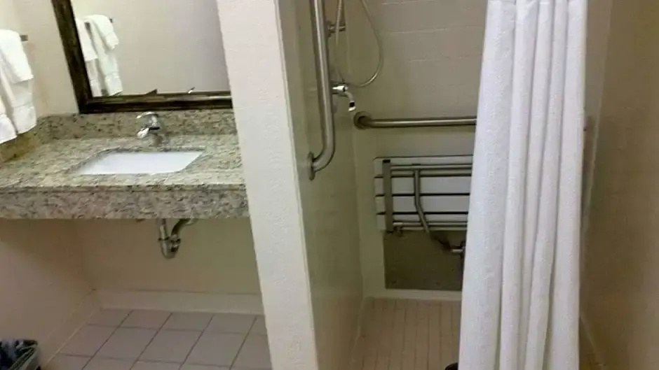 AmericInn by Wyndham Baldwin - Chambres