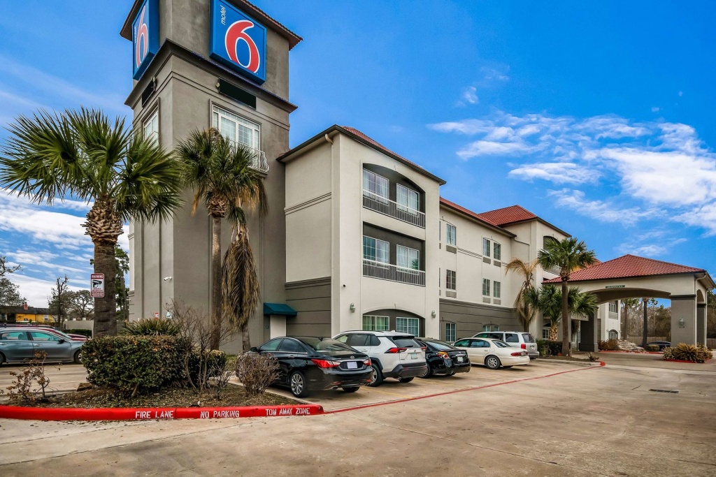 Sonesta Essential Hotel Houston-I-45 Spring