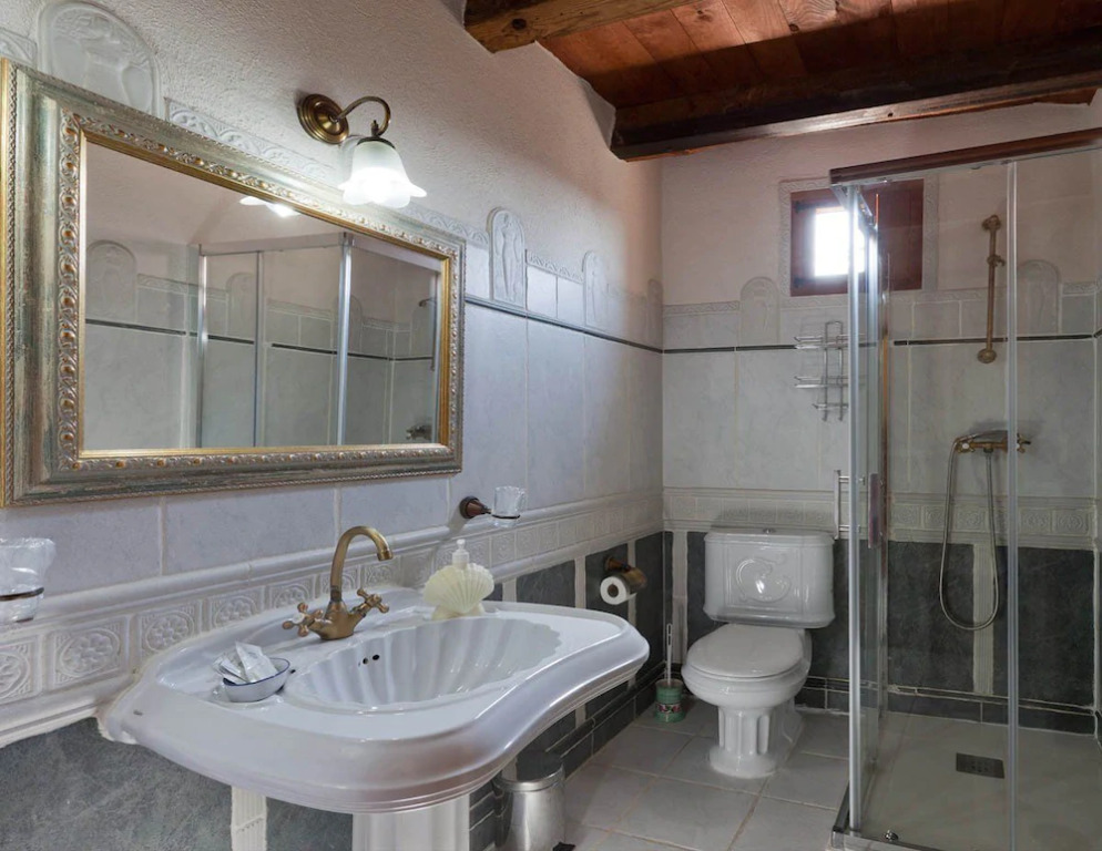 Hostal Casa De Cisneros by null