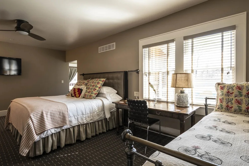 Standard Triple Family room