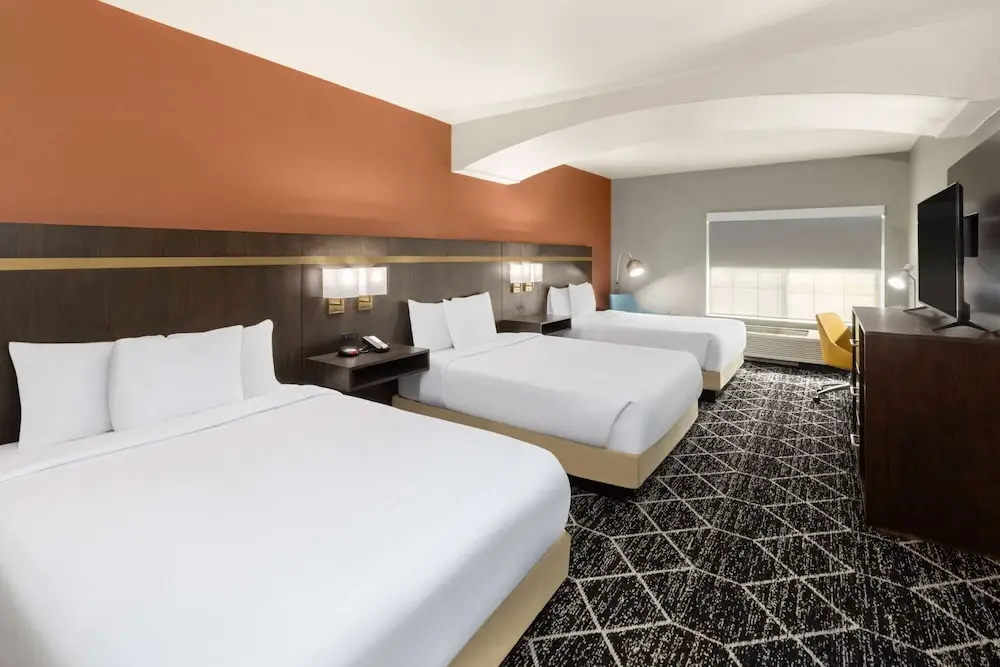La Quinta Inn & Suites by Wyndham Olathe - Chambres