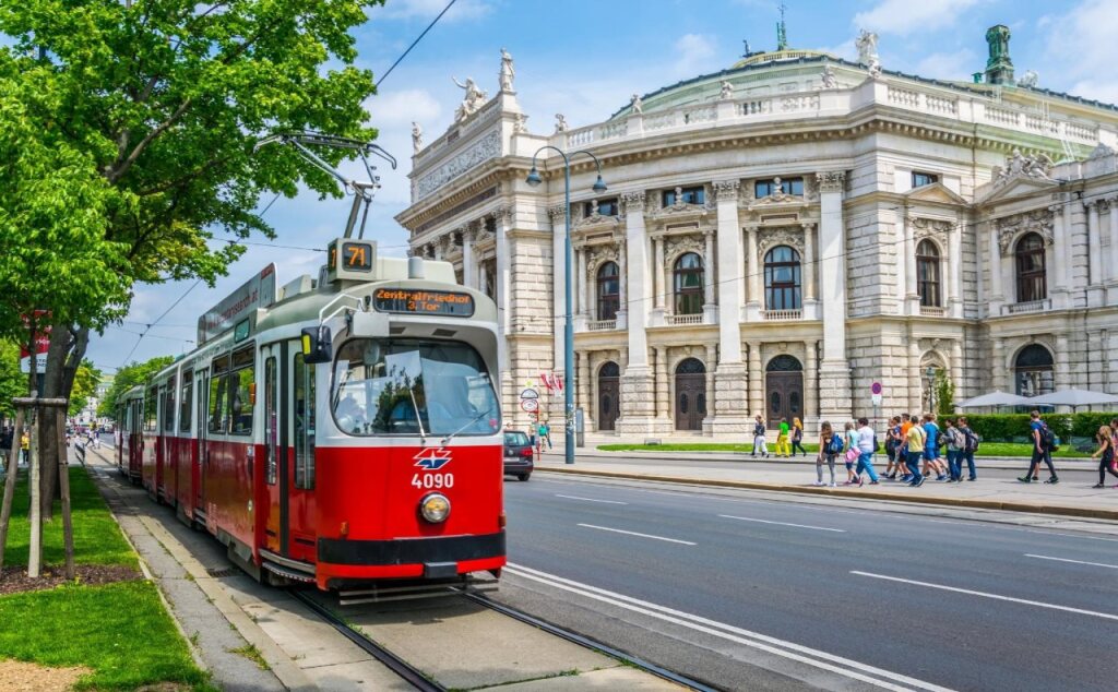 Old Vienna Apartments image