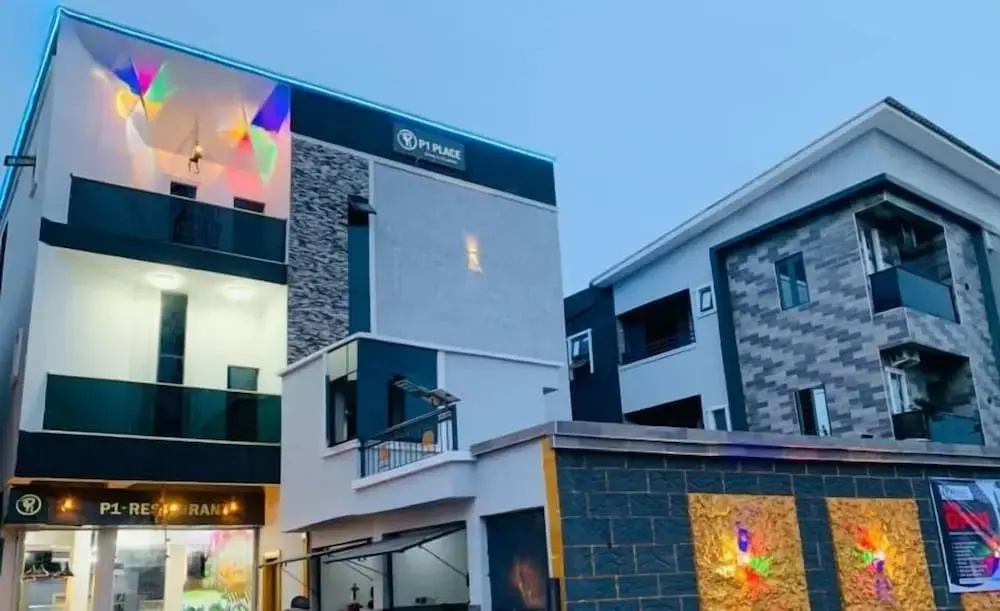 P1 Place Hotel