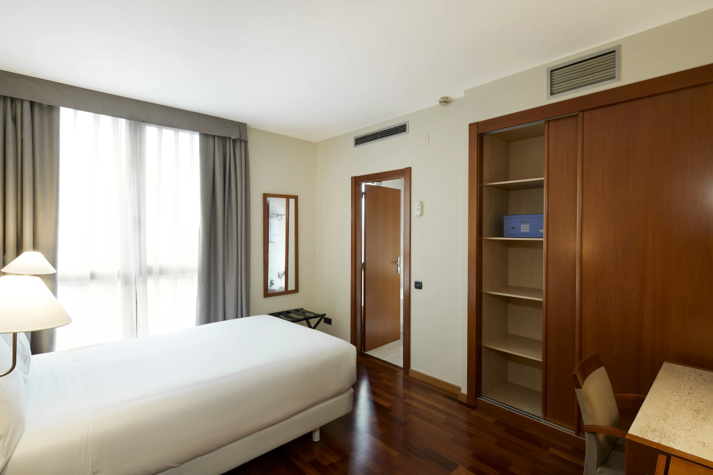 Sercotel Cornella Barcelona — фото 7