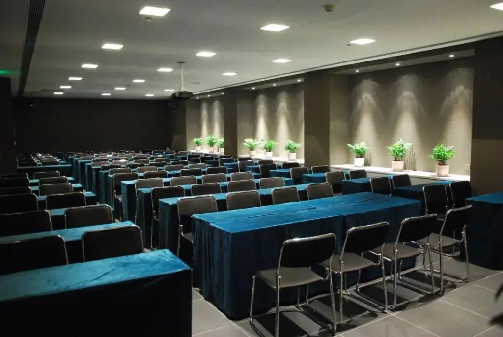 Business Centre
