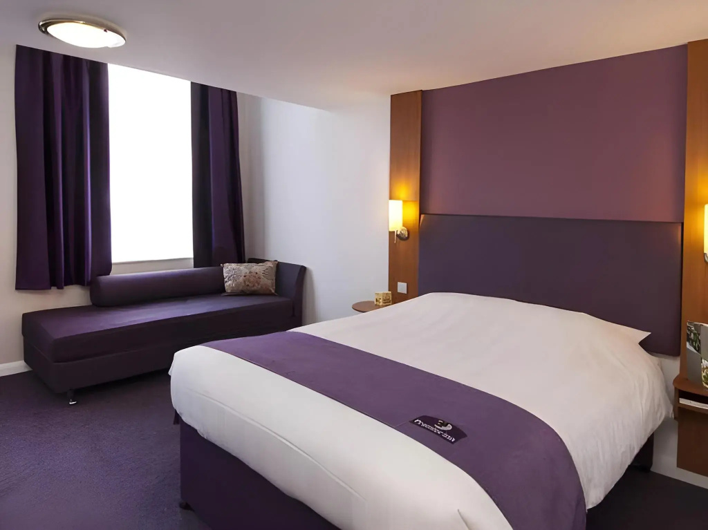 Premier Inn Sandhurst - Général