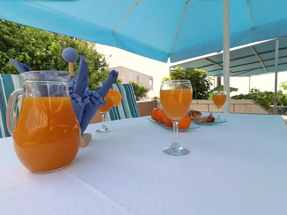 Apartments Villa Marijana - One Bedroom Apartment With Terrace and Garden View
