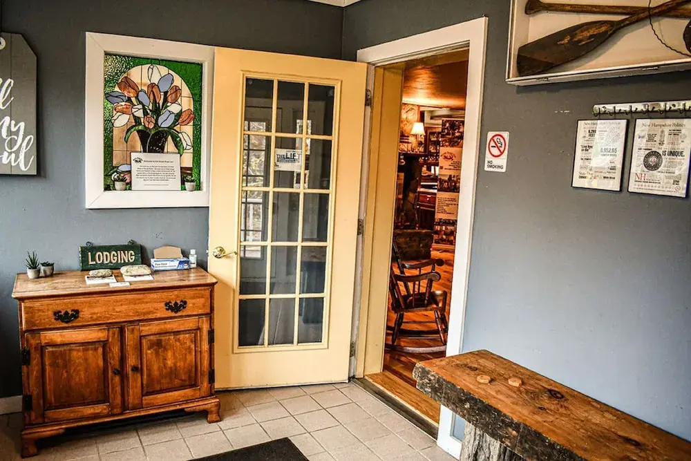 Brook Road Inn