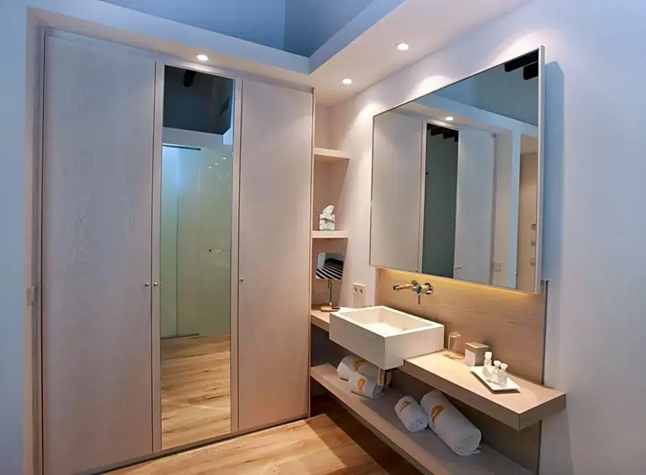 Luxus Zimmer, Bild 1 von 2