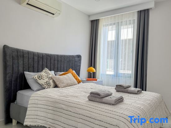 Qoople Elite 3 City 11 Apartment by Cleopatra Beach