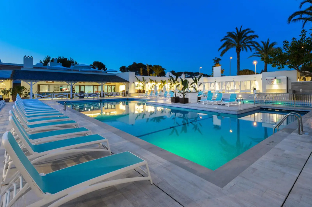 Hotel Vibra Cala Tarida - Général