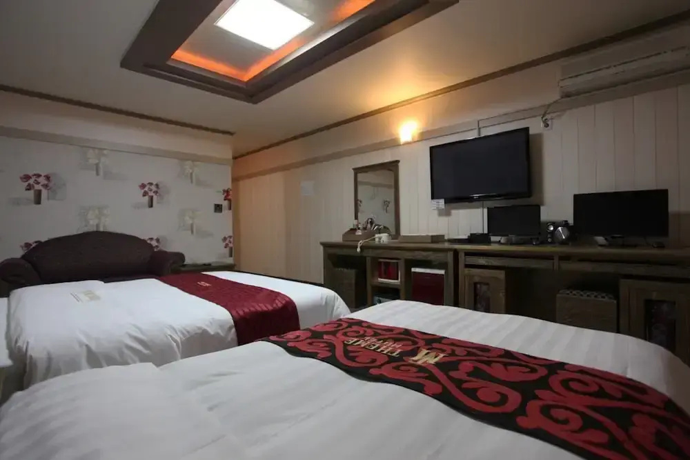 Hotel photo 13