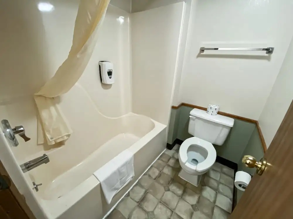 Premium Double Basement room (full double bed)