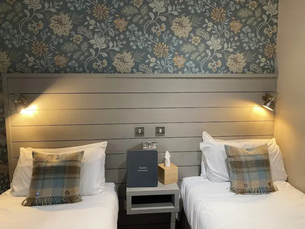 Comfort room