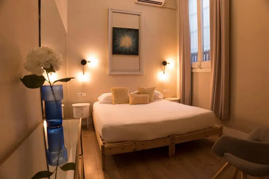 Economy room