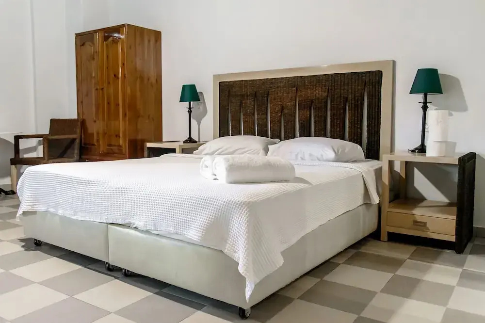 Vranas Ambiance Hotel 2 * Vranas Ambiance Hotel 2 *
