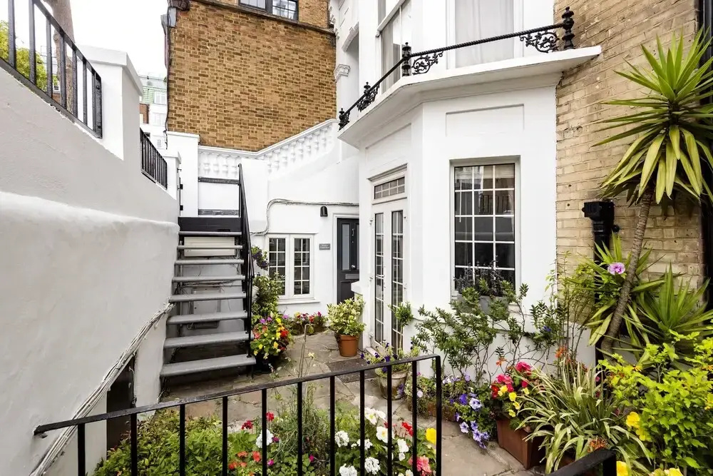 Chic Coleherne Road Garden House