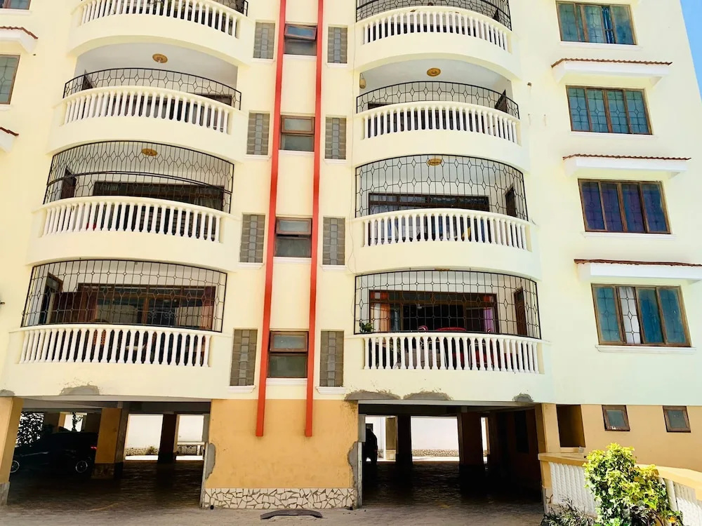 Lux Suites Furaha Holiday Apartments
