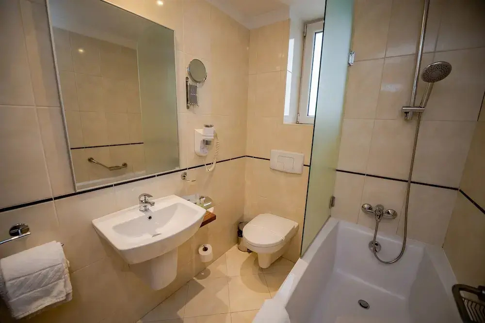 Hotel Ambasador - Chambres