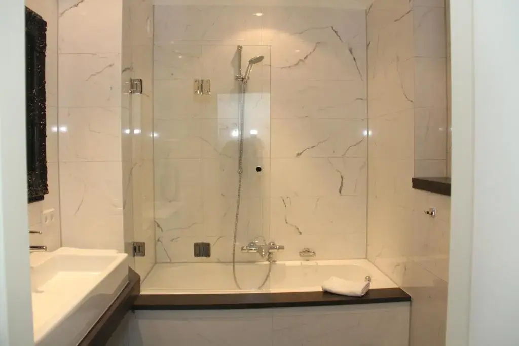 Golden Tulip West Ende - Chambres